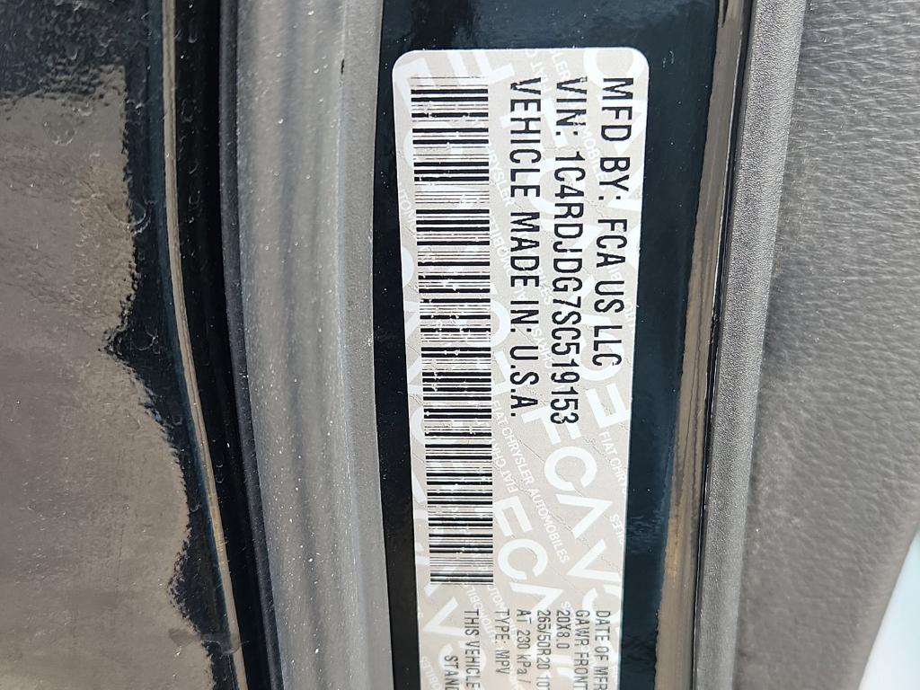 used 2025 Dodge Durango car, priced at $37,500