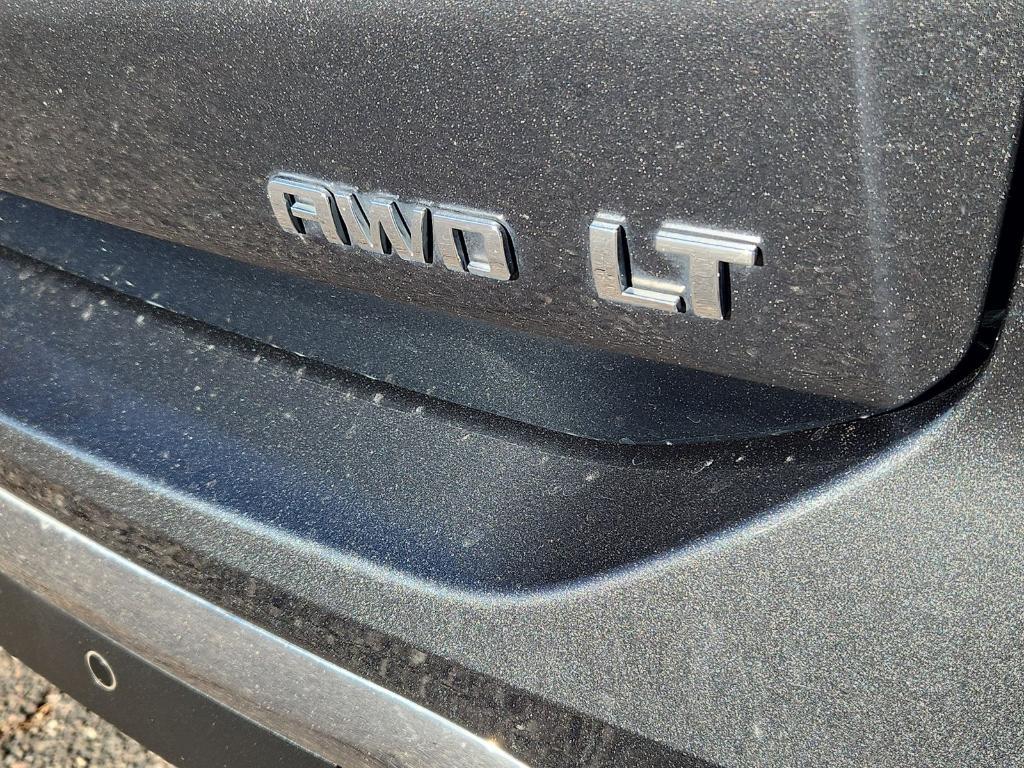 used 2020 Chevrolet Equinox car, priced at $17,900