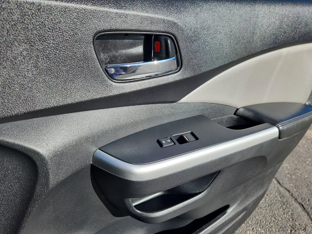 used 2016 Honda CR-V car, priced at $16,600