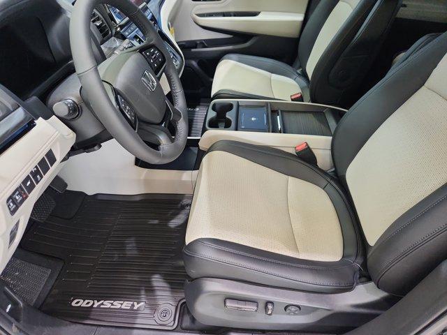 new 2026 Honda Odyssey car, priced at $53,555
