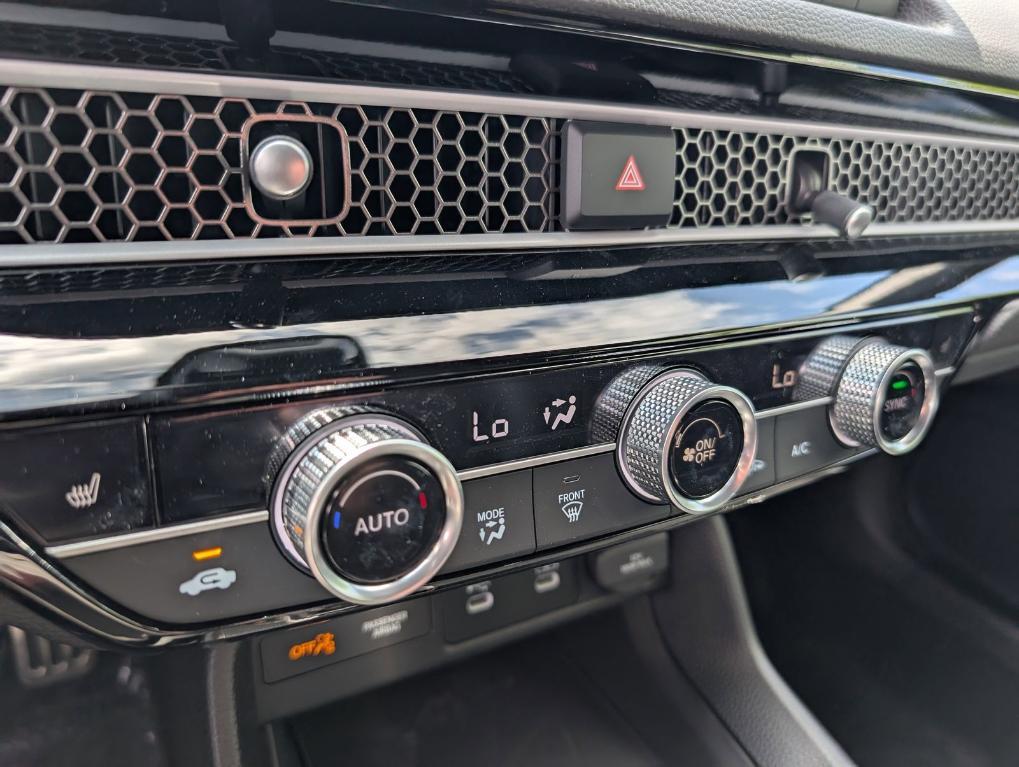 new 2025 Honda Civic Hybrid car, priced at $30,100