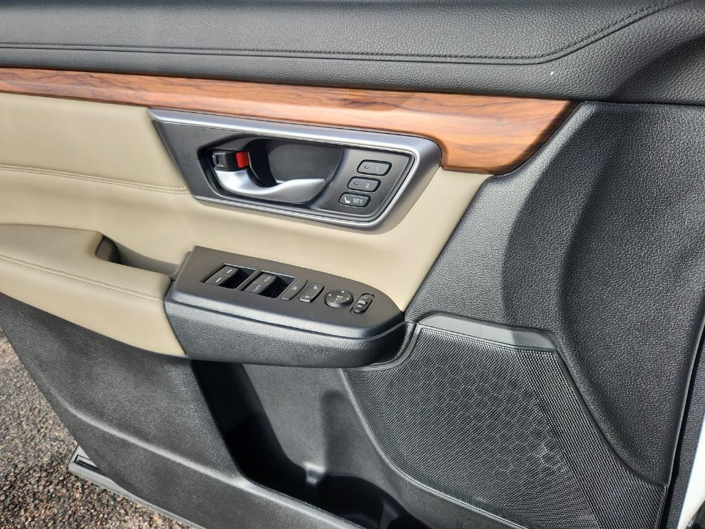 used 2022 Honda CR-V car, priced at $32,900