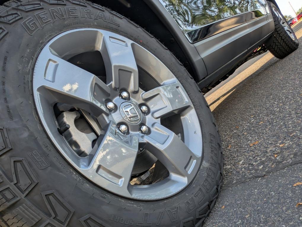 new 2025 Honda Ridgeline car, priced at $46,830