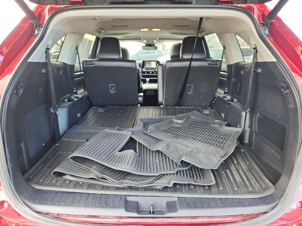 used 2021 Toyota Highlander car, priced at $30,900