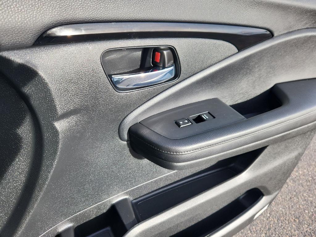 used 2021 Honda Pilot car, priced at $25,900