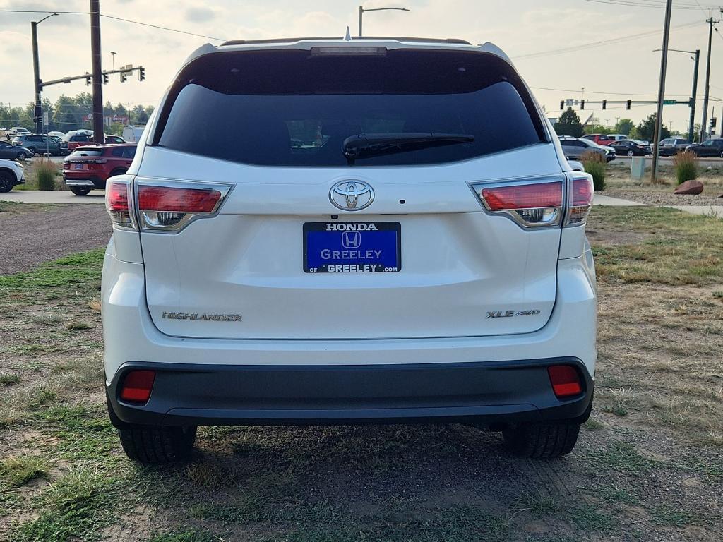 used 2015 Toyota Highlander car, priced at $16,950