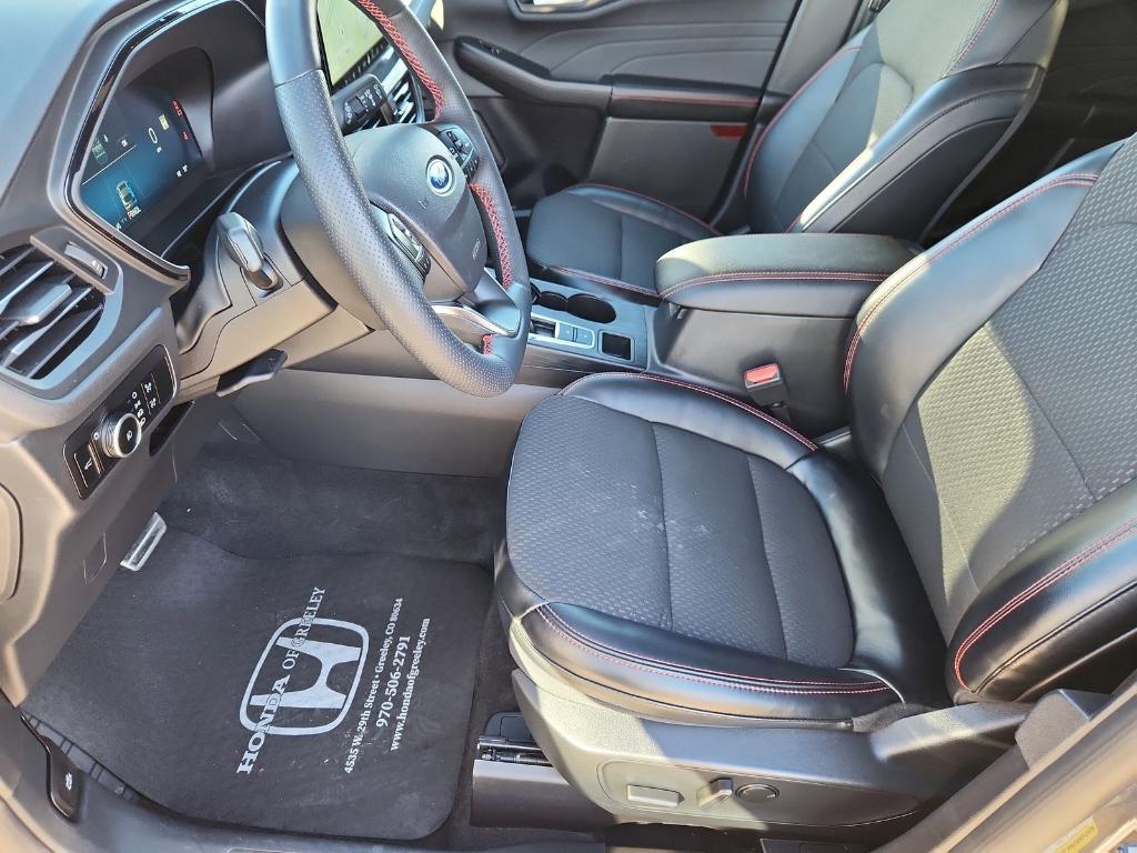 used 2024 Ford Escape car, priced at $30,800