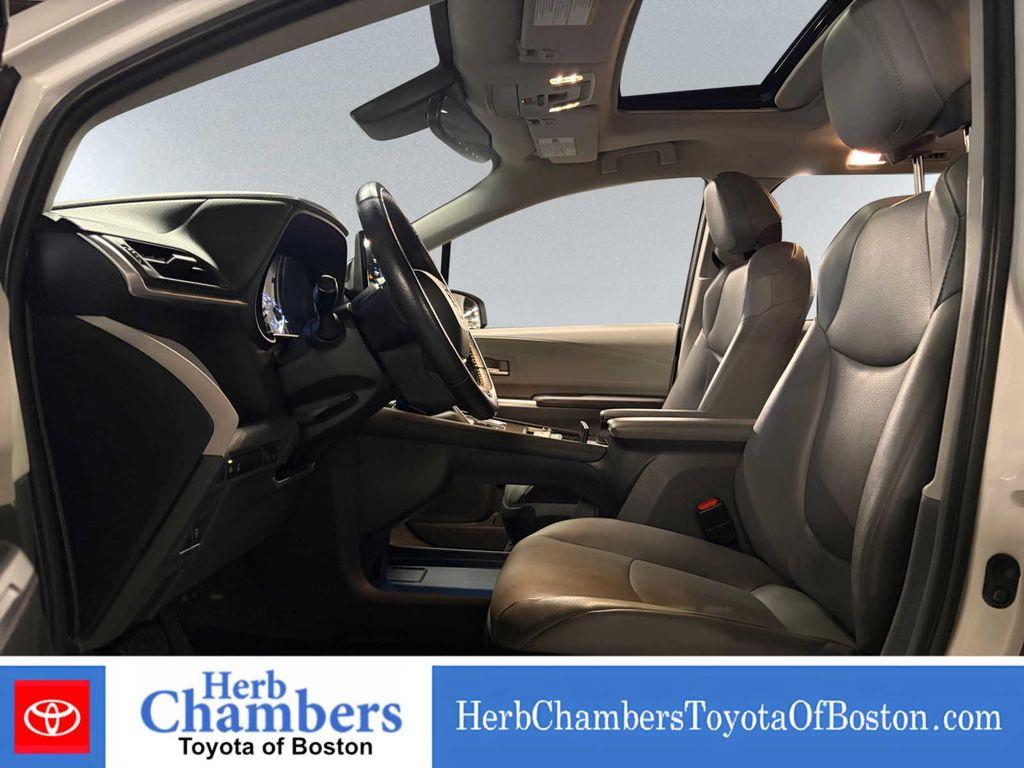 used 2022 Toyota Sienna car, priced at $38,350