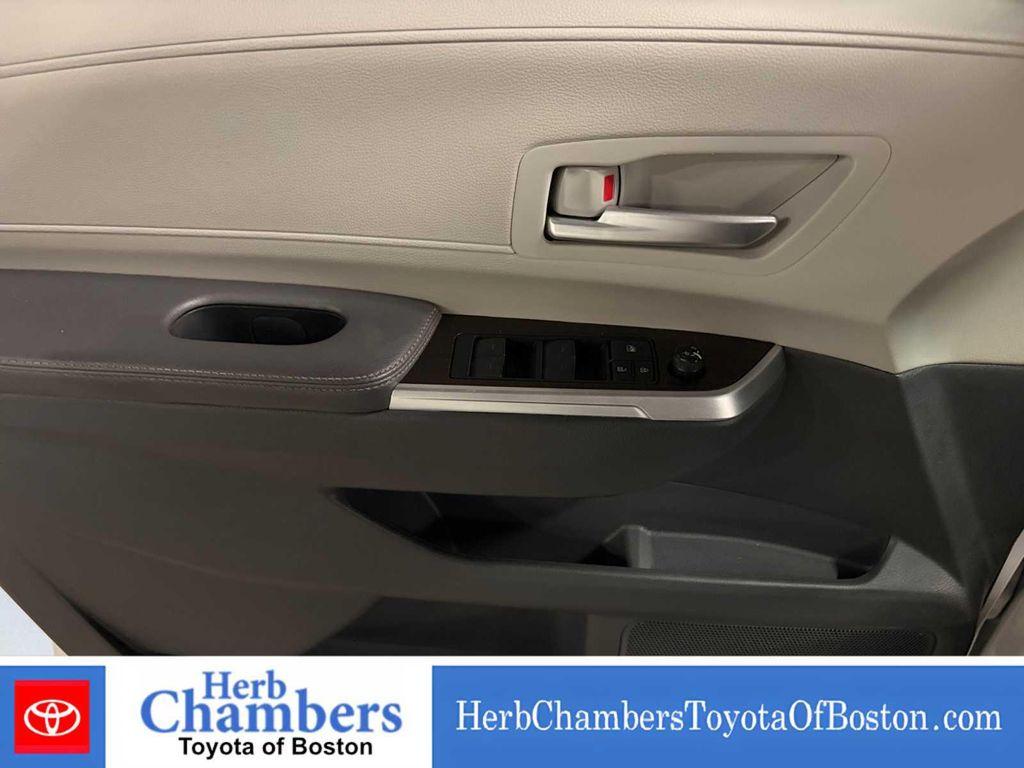 used 2022 Toyota Sienna car, priced at $38,350