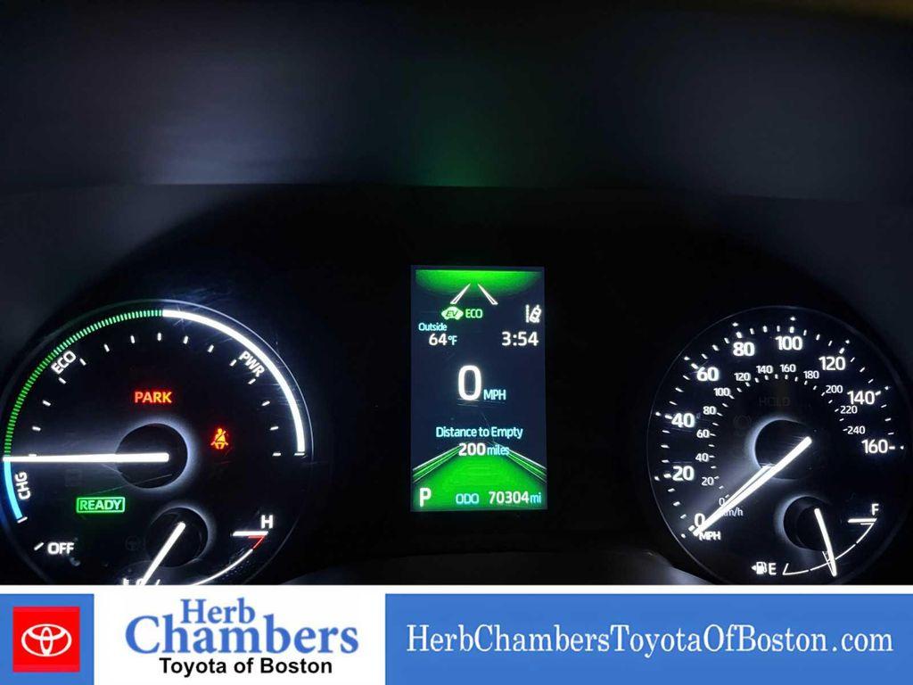 used 2022 Toyota Sienna car, priced at $38,350