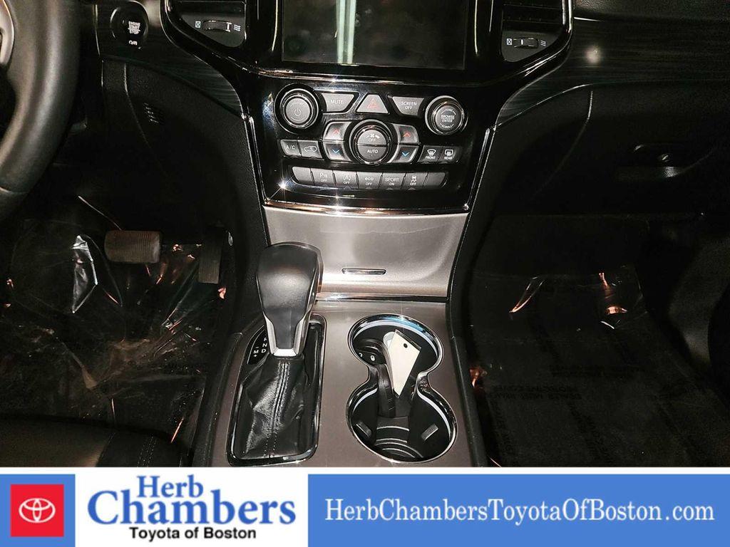 used 2019 Jeep Grand Cherokee car, priced at $19,397