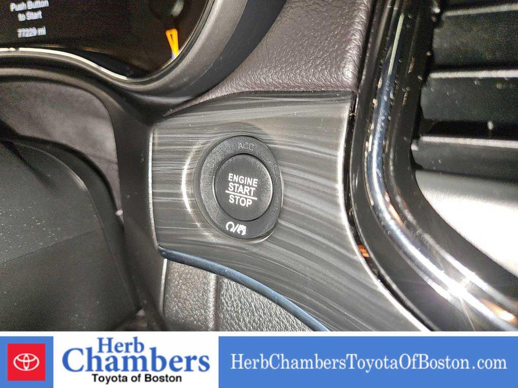 used 2019 Jeep Grand Cherokee car, priced at $19,397