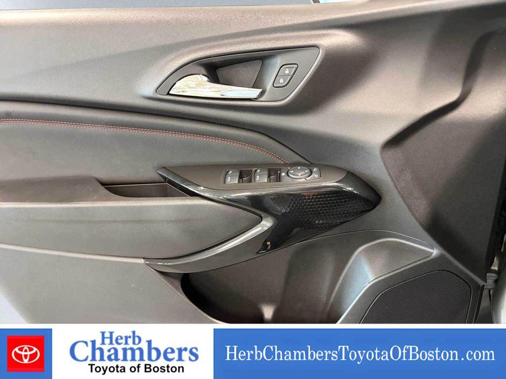 used 2025 Chevrolet Trax car, priced at $25,897