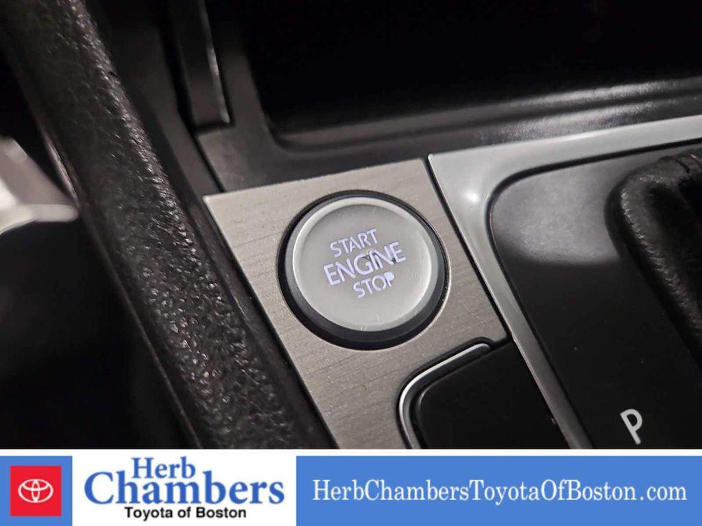 used 2016 Volkswagen Golf SportWagen car, priced at $12,494