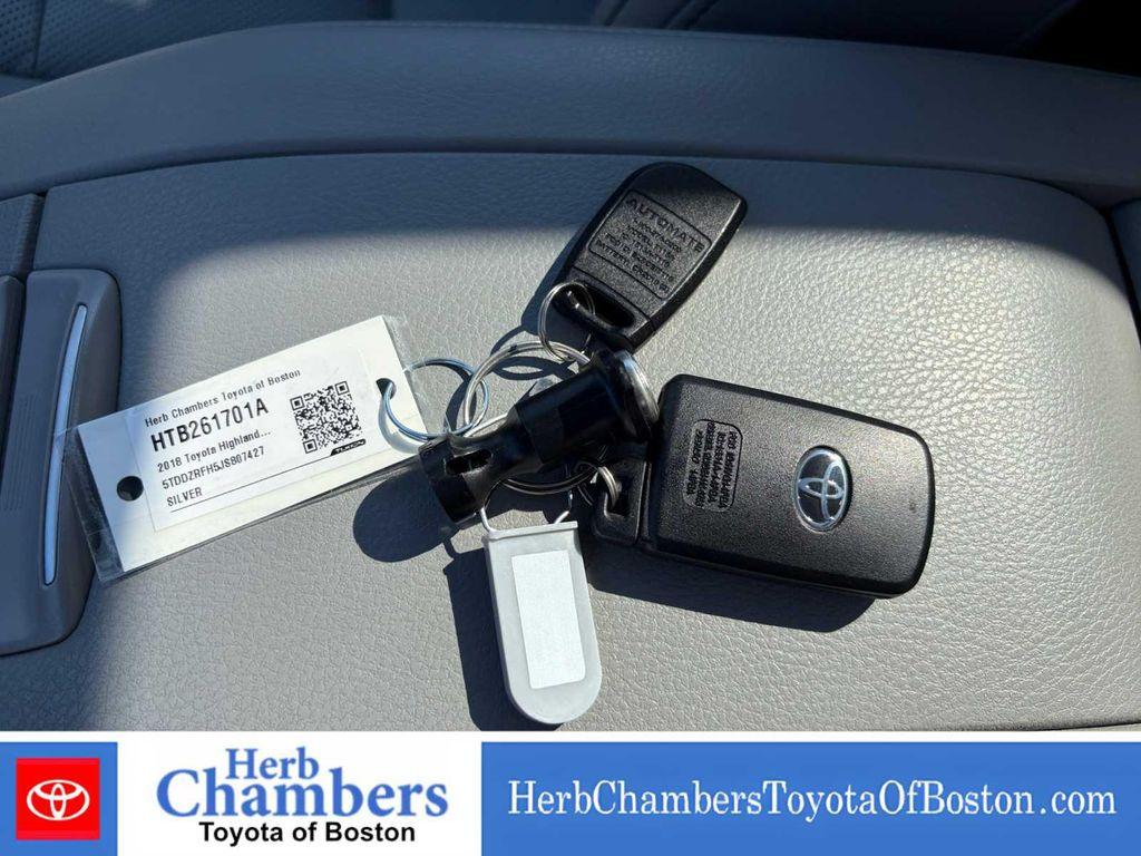 used 2018 Toyota Highlander car, priced at $27,639