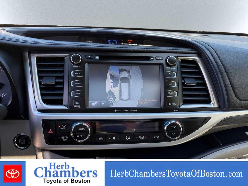used 2018 Toyota Highlander car, priced at $27,639