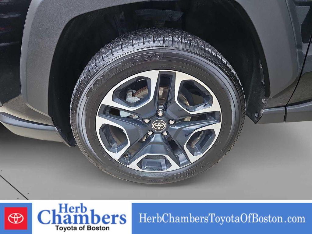 used 2021 Toyota RAV4 car, priced at $25,397