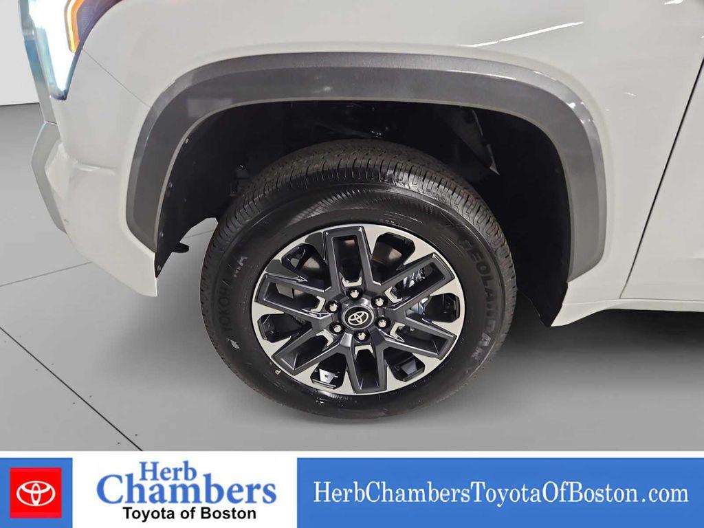 new 2025 Toyota Tundra Hybrid car, priced at $66,284