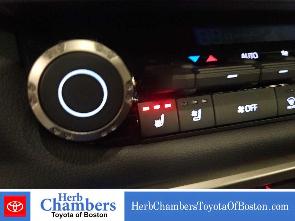 new 2025 Toyota Tundra Hybrid car, priced at $66,284