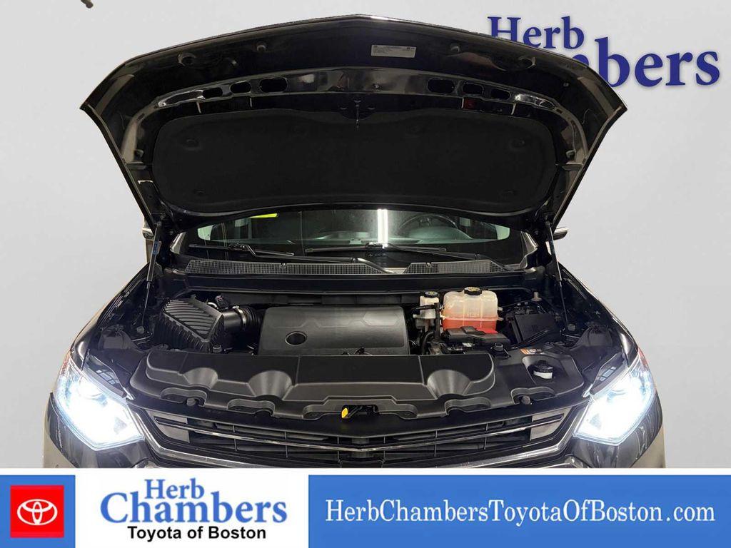 used 2019 Chevrolet Traverse car, priced at $21,840