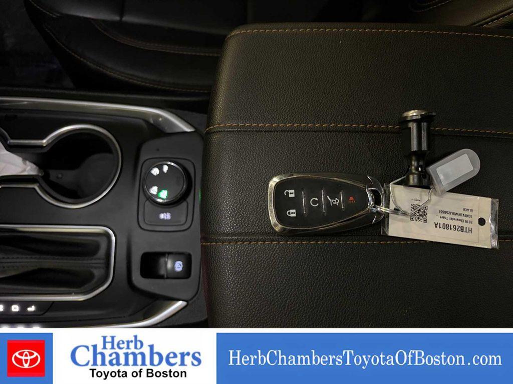 used 2019 Chevrolet Traverse car, priced at $21,840
