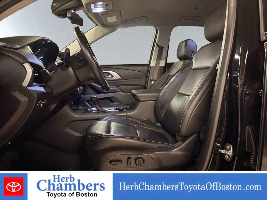 used 2019 Chevrolet Traverse car, priced at $21,840