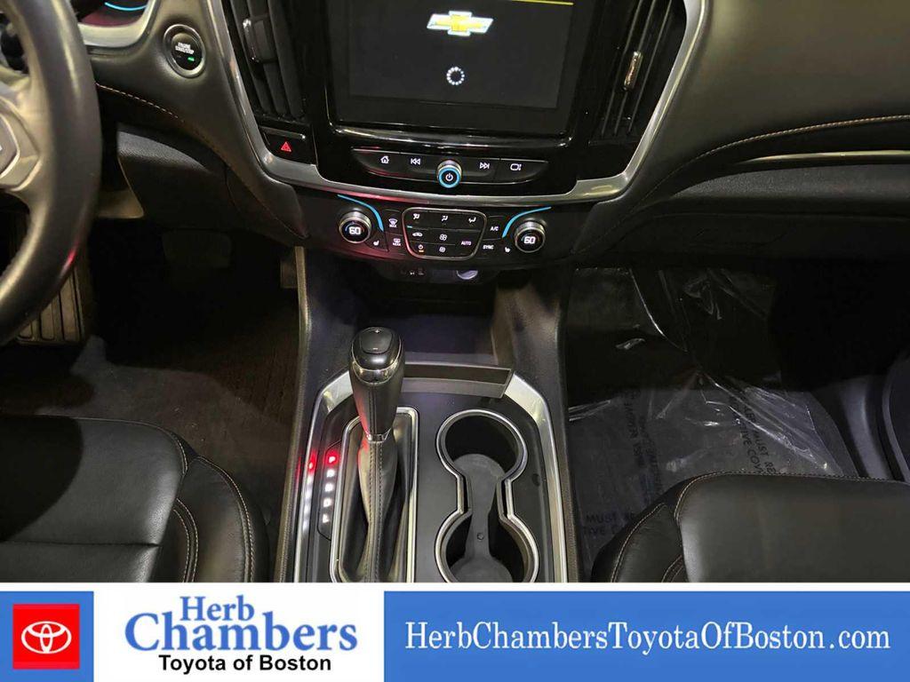 used 2019 Chevrolet Traverse car, priced at $21,840