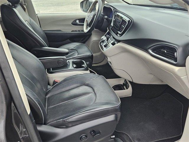 used 2020 Chrysler Pacifica car, priced at $14,284