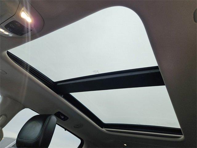 used 2020 Chrysler Pacifica car, priced at $14,284