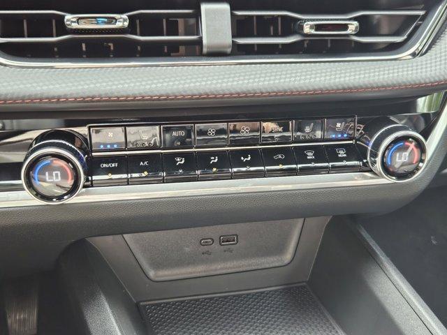 new 2026 Chevrolet Equinox car, priced at $32,984