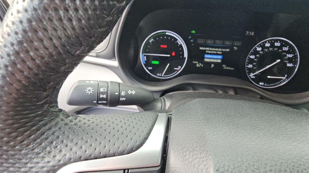 used 2023 Toyota Sienna car, priced at $54,990