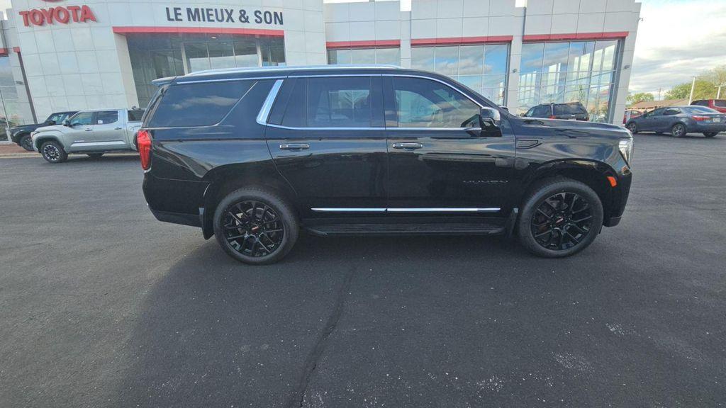 used 2024 GMC Yukon car, priced at $64,990