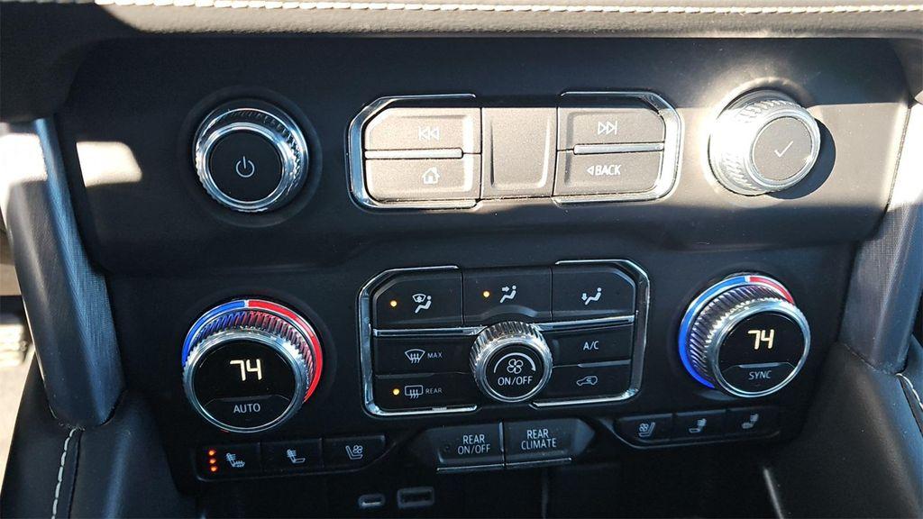 used 2022 GMC Yukon XL car, priced at $43,990