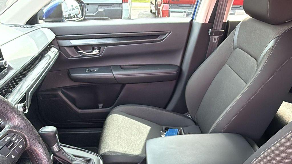 used 2025 Honda CR-V car, priced at $30,990