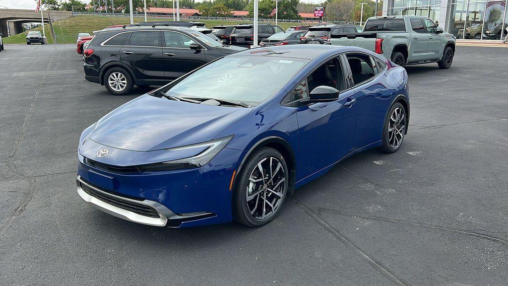 new 2026 Toyota Prius Plug-In Hybrid car, priced at $43,495