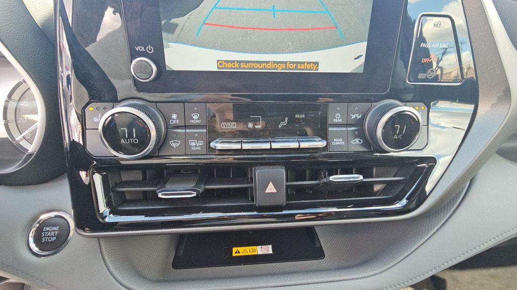 used 2023 Toyota Highlander car, priced at $41,990