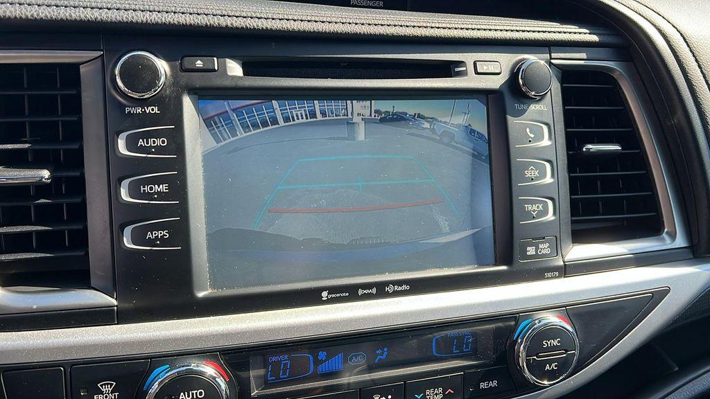 2018 Predawn Gray Mica Toyota Highlander