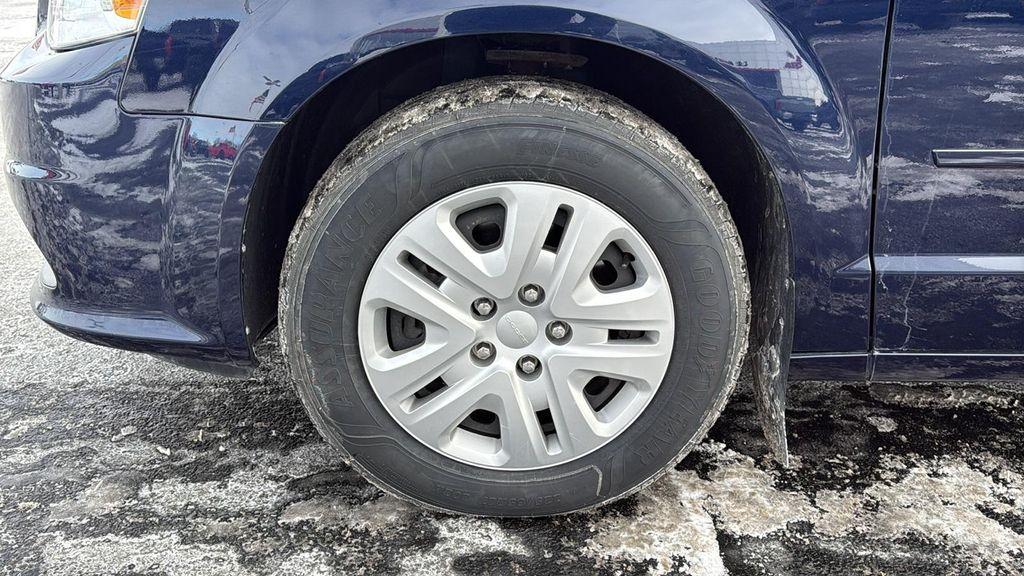 used 2014 Dodge Grand Caravan car, priced at $9,990