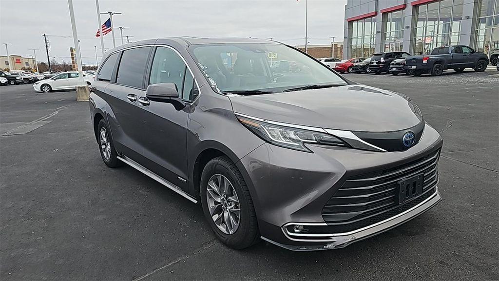 used 2021 Toyota Sienna car, priced at $19,990