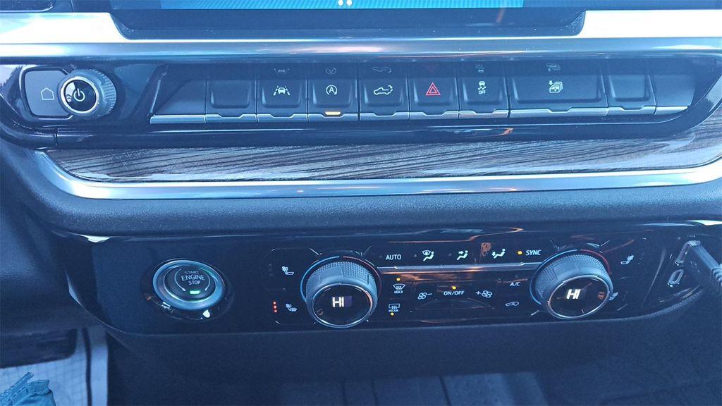 used 2023 Chevrolet Silverado 1500 car, priced at $43,990