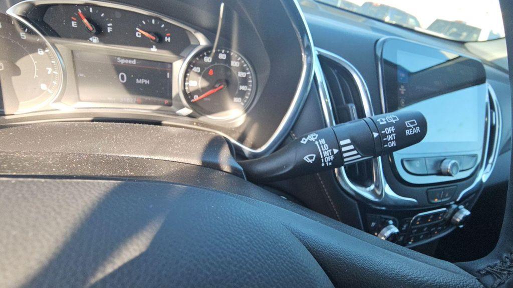 used 2023 Chevrolet Equinox car, priced at $26,990