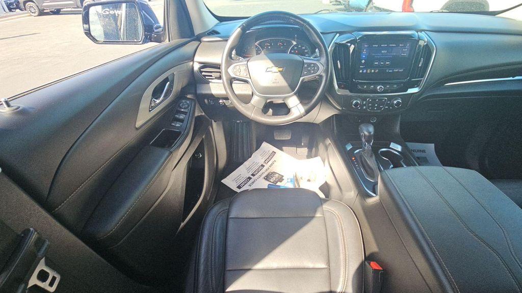 used 2021 Chevrolet Traverse car, priced at $26,990
