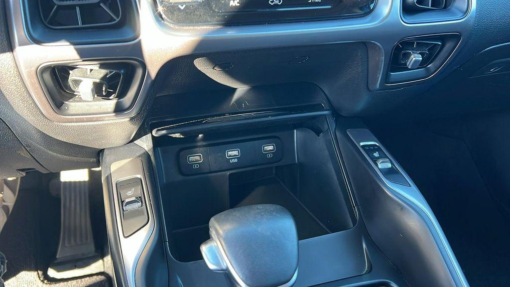 used 2022 Kia Sorento car, priced at $22,990