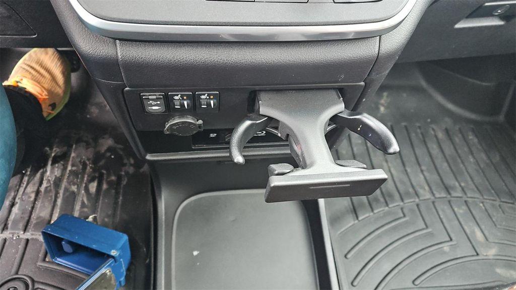 used 2015 Toyota Sienna car, priced at $21,990