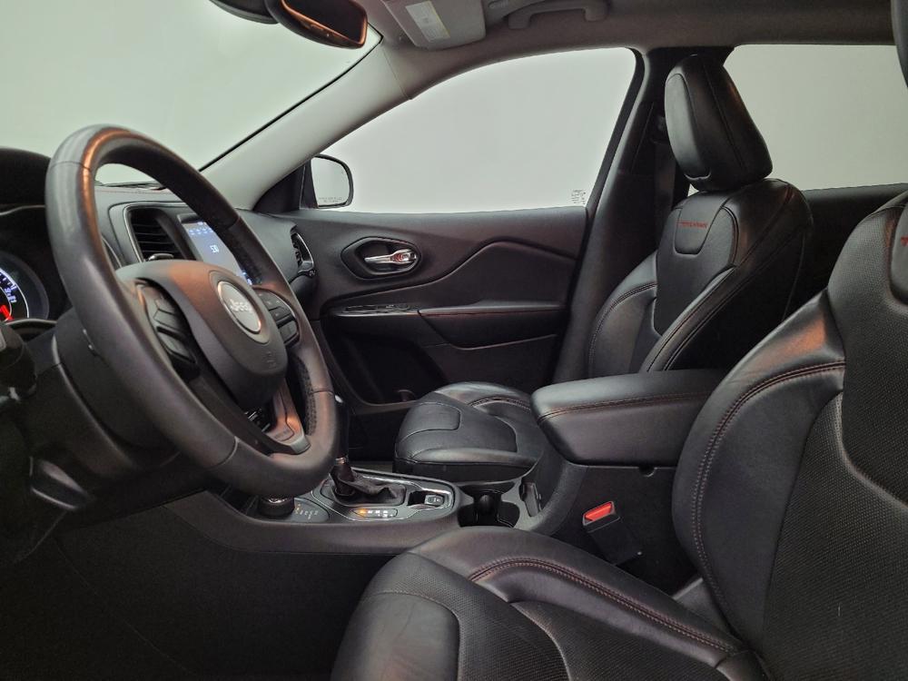 used 2021 Jeep Cherokee car, priced at $18,795