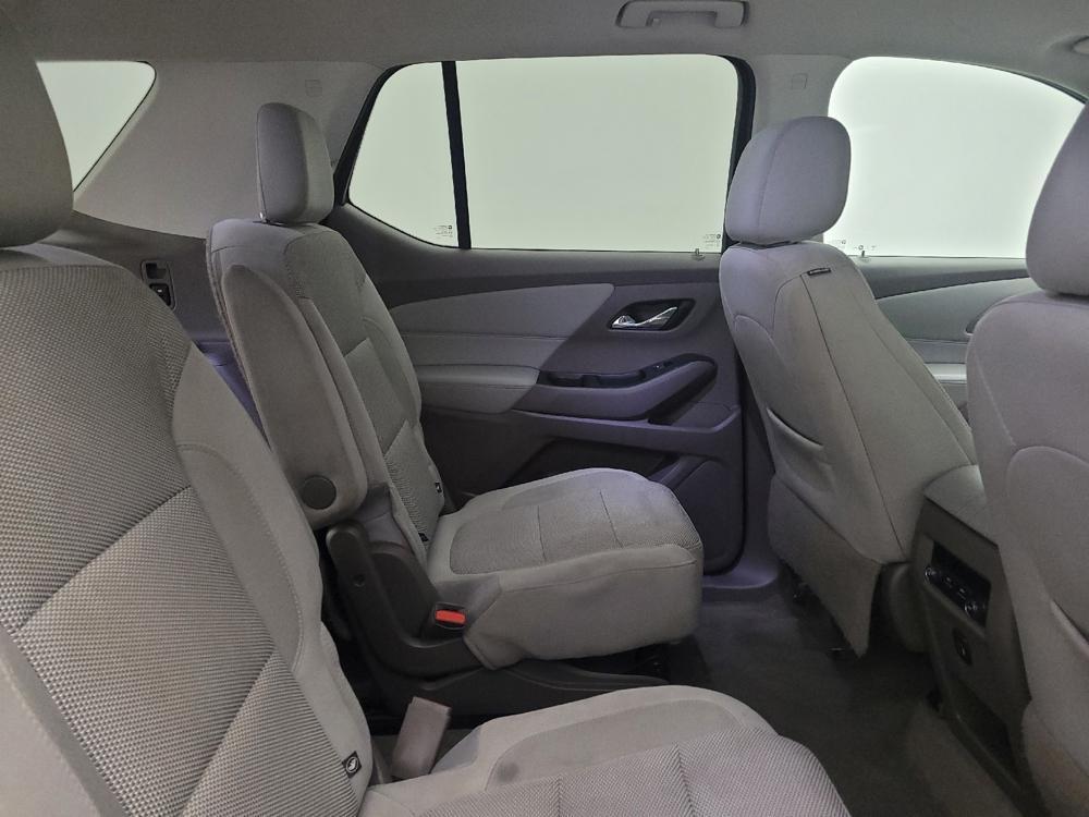 used 2018 Chevrolet Traverse car, priced at $16,095