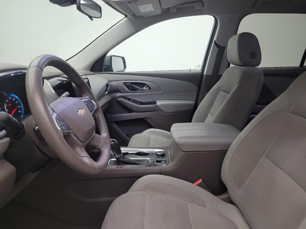 used 2018 Chevrolet Traverse car, priced at $16,095