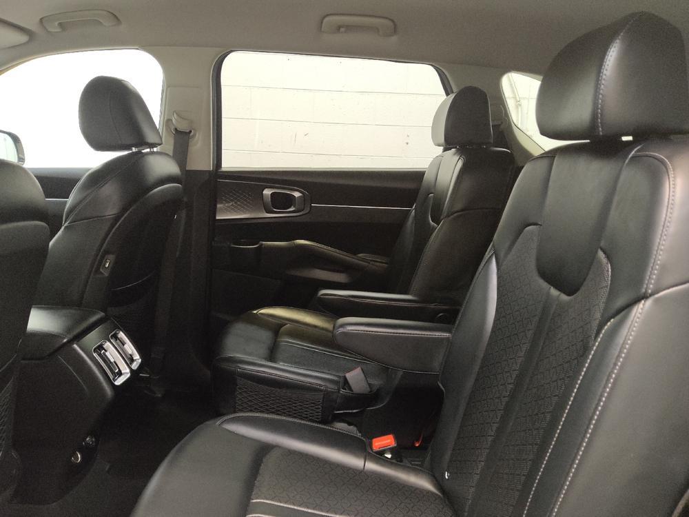 used 2021 Kia Sorento Hybrid car, priced at $22,395