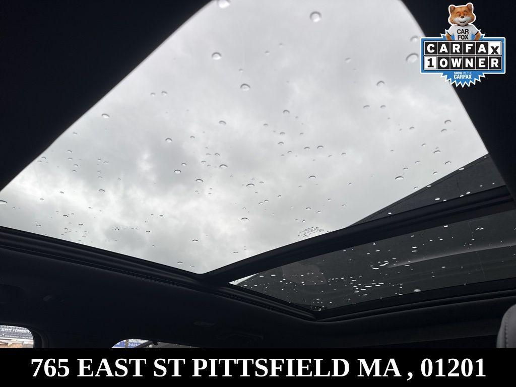 used 2022 Jeep Grand Cherokee car, priced at $37,988