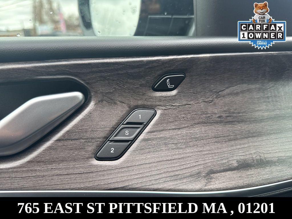 used 2022 Jeep Grand Cherokee car, priced at $37,988